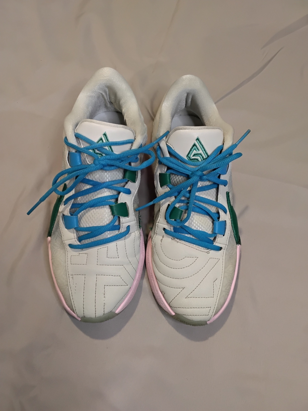 Nike Zoom Freak 5 5 The Hard way Men's Sz 7.5 Athletic Sneakers.